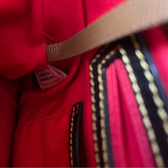 Dooney & Bourke Tartan Plaid Richmond Shopper Bag Tote Black Red Green 2 Handle - Picture 9 of 14